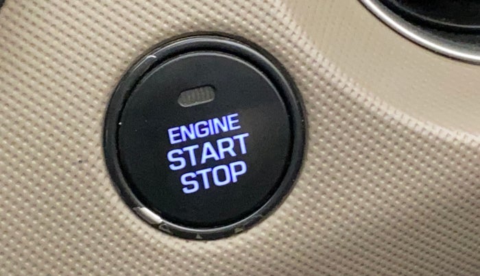 2015 Hyundai Grand i10 ASTA 1.2 KAPPA VTVT, Petrol, Manual, 97,385 km, Keyless Start/ Stop Button