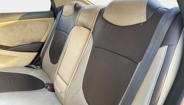 2014 Hyundai Verna FLUIDIC 1.4 VTVT CX, Petrol, Manual, 43,417 km, Right Side Rear Door Cabin