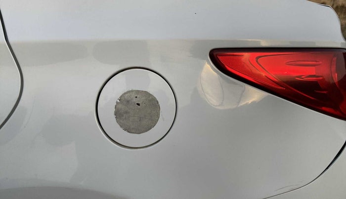 2014 Hyundai Verna FLUIDIC 1.4 VTVT CX, Petrol, Manual, 43,417 km, Left quarter panel - Slightly dented