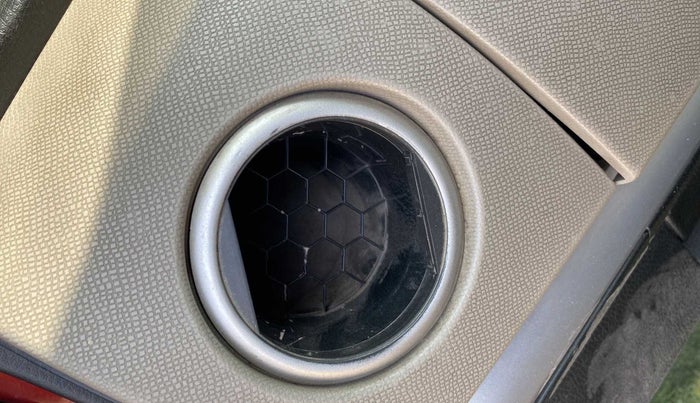 2013 Maruti Wagon R 1.0 VXI, Petrol, Manual, 64,328 km, AC Unit - Front vent has minor damage