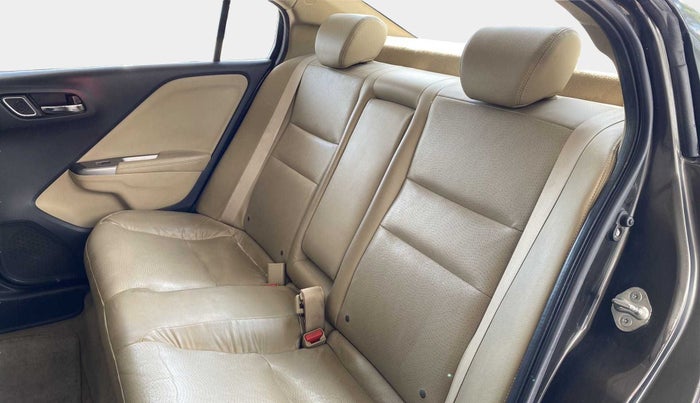 2017 Honda City 1.5L I-VTEC ZX CVT, Petrol, Automatic, 49,641 km, Right Side Rear Door Cabin