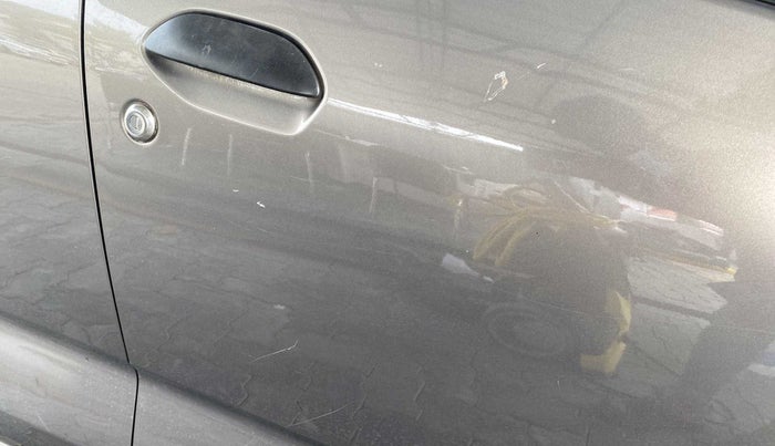 2019 Datsun Redi Go A, Petrol, Manual, 40,295 km, Driver-side door - Minor scratches
