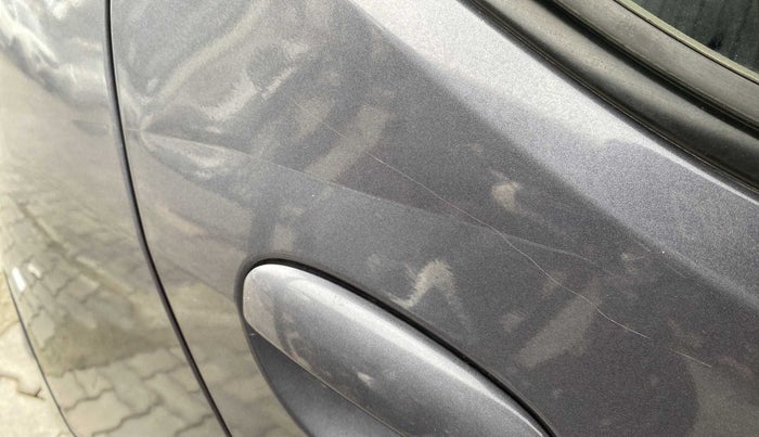 2015 Hyundai i10 SPORTZ 1.1, Petrol, Manual, 43,097 km, Right rear door - Slightly dented