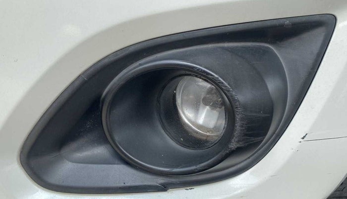 2014 Maruti Swift Dzire VXI, Petrol, Manual, 65,644 km, Left fog light - Minor damage