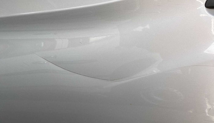 2015 Hyundai Eon D-LITE+, Petrol, Manual, 32,167 km, Rear left door - Slightly dented