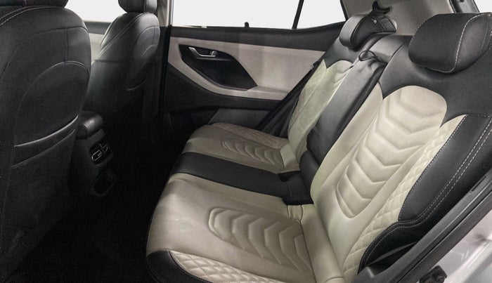 2020 Hyundai Creta SX 1.5 DIESEL, Diesel, Manual, 36,272 km, Right Side Rear Door Cabin