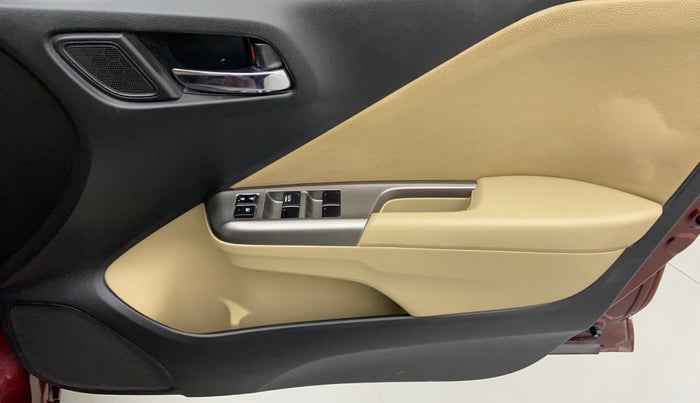 2016 Honda City V MT PETROL, Petrol, Manual, 44,319 km, Driver Side Door Panels Control