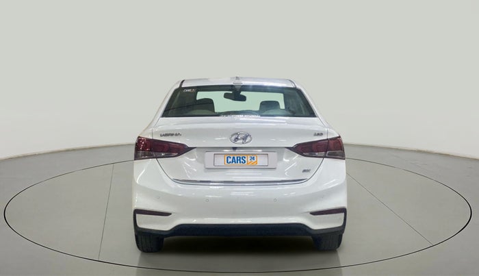 2019 Hyundai Verna 1.6 CRDI SX, Diesel, Manual, 56,530 km, Back/Rear
