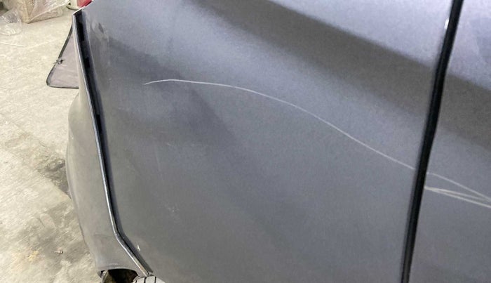 2020 Ford New Figo TITANIUM 1.2 PETROL MT, CNG, Manual, 66,583 km, Right quarter panel - Minor scratches