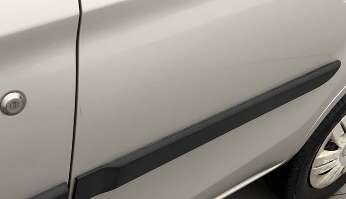 2016 Maruti Alto 800 LXI, Petrol, Manual, 63,950 km, Rear left door - Slightly dented