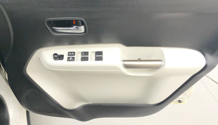 2017 Maruti IGNIS ZETA 1.2, Petrol, Manual, 86,984 km, Driver Side Door Panels Control