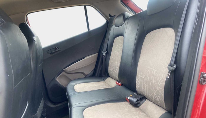 2019 Hyundai Grand i10 MAGNA 1.2 KAPPA VTVT, Petrol, Manual, 23,991 km, Right Side Rear Door Cabin