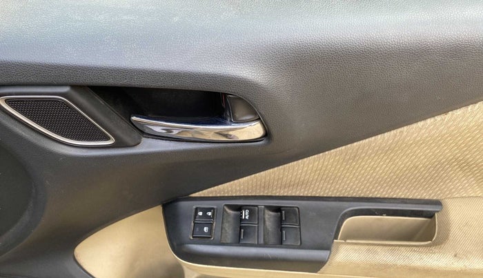 2018 Honda City 1.5L I-VTEC V MT, Petrol, Manual, 34,445 km, Driver Side Door Panels Control