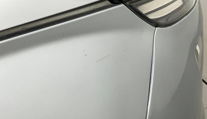 2019 Hyundai VENUE SX PLUS 1.0 TURBO DCT, Petrol, Automatic, 70,908 km, Left rear-view mirror - Minor scratches