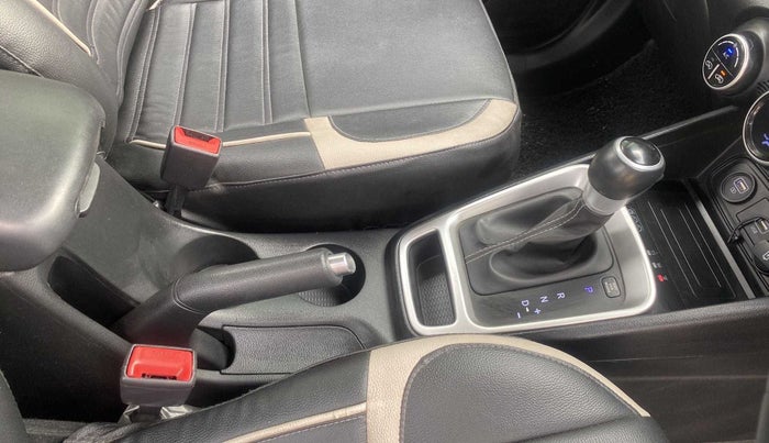 2019 Hyundai VENUE SX PLUS 1.0 TURBO DCT, Petrol, Automatic, 16,004 km, Gear Lever