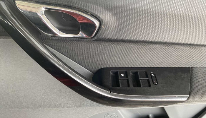2018 Tata TIGOR XZA PETROL, Petrol, Automatic, 73,364 km, Driver Side Door Panels Control