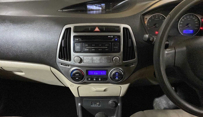 2012 Hyundai i20 MAGNA (O) 1.2, Petrol, Manual, 59,516 km, Air Conditioner