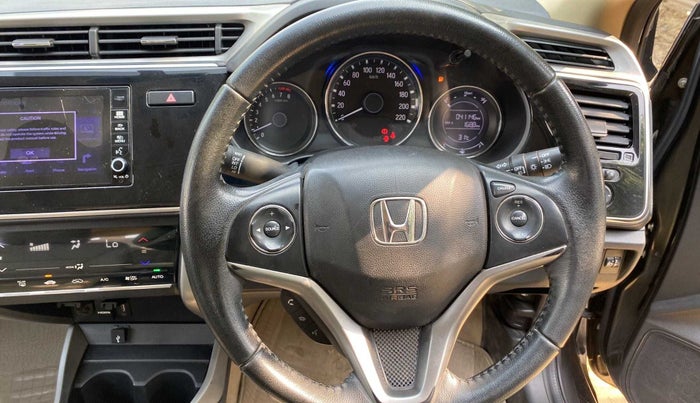 2017 Honda City 1.5L I-VTEC VX, Petrol, Manual, 41,120 km, Steering wheel - Horn pad has minor damage