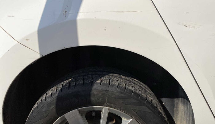2015 Volkswagen Polo HIGHLINE1.2L, Petrol, Manual, 93,295 km, Left quarter panel - Minor scratches