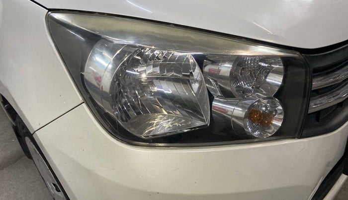 2016 Maruti Celerio VXI, Petrol, Manual, 34,467 km, Right headlight - Minor scratches