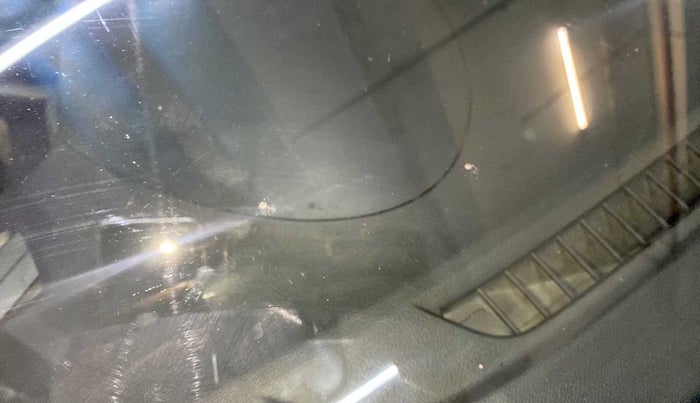 2016 Maruti Celerio VXI, Petrol, Manual, 34,467 km, Front windshield - Minor spot on windshield