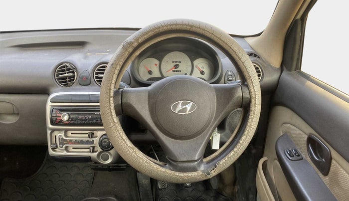 2013 Hyundai Santro Xing GL PLUS, Petrol, Manual, 42,868 km, Steering Wheel Close Up