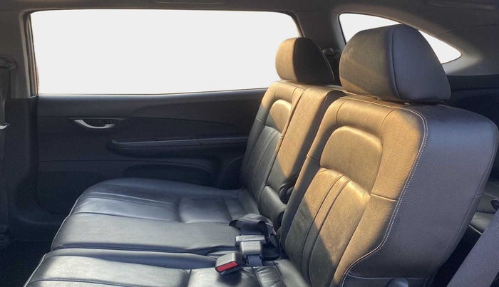 2016 Honda BR-V 1.5L I-VTEC VX, Petrol, Manual, 40,425 km, Right Side Rear Door Cabin