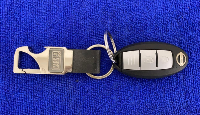 2021 Nissan MAGNITE XV MT, Petrol, Manual, 18,526 km, Key Close Up