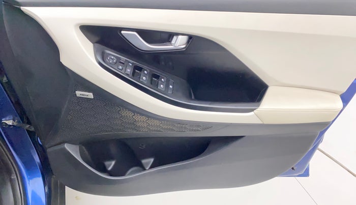 2020 Hyundai Creta SX (O) 1.5 DIESEL, Diesel, Manual, 58,739 km, Driver Side Door Panels Control