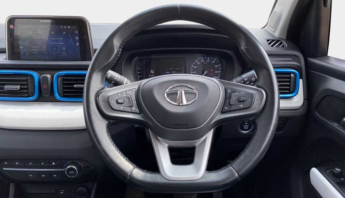 2022 Tata PUNCH CREATIVE  AMT, Petrol, Automatic, 34,370 km, Steering Wheel Close Up