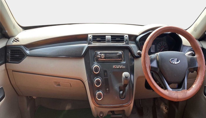 2016 Mahindra Kuv100 K4 D 6 STR, Diesel, Manual, 1,08,115 km, Dashboard