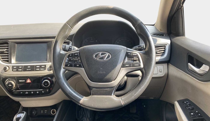 2018 Hyundai Verna 1.6 CRDI SX + AT, Diesel, Automatic, 91,568 km, Steering Wheel Close Up