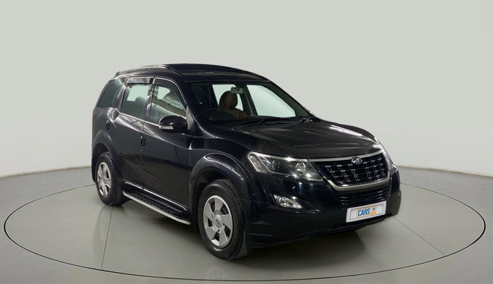 2020 Mahindra XUV500 W5, Diesel, Manual, 49,824 km, Right Front Diagonal