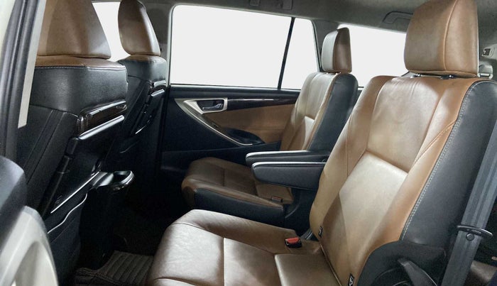 2018 Toyota Innova Crysta 2.8 ZX AT 7 STR, Diesel, Automatic, 53,474 km, Right Side Rear Door Cabin