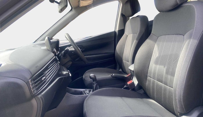 2021 Hyundai NEW I20 SPORTZ 1.2 MT, Petrol, Manual, 3,539 km, Right Side Front Door Cabin