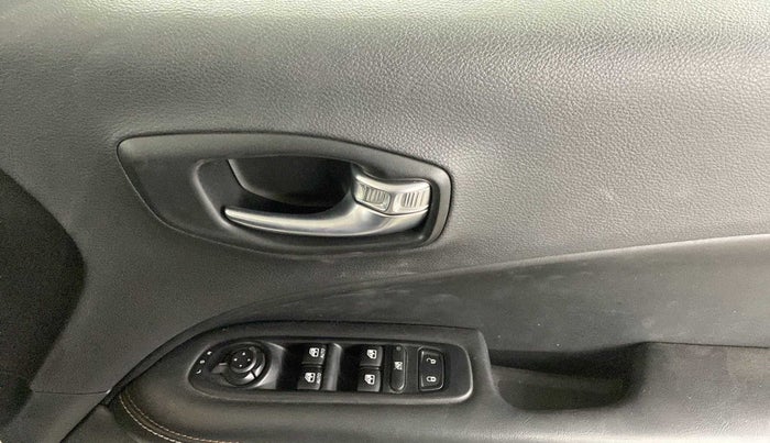2019 Jeep Compass SPORT PLUS 1.4 PETROL, Petrol, Manual, 43,666 km, Driver Side Door Panels Control
