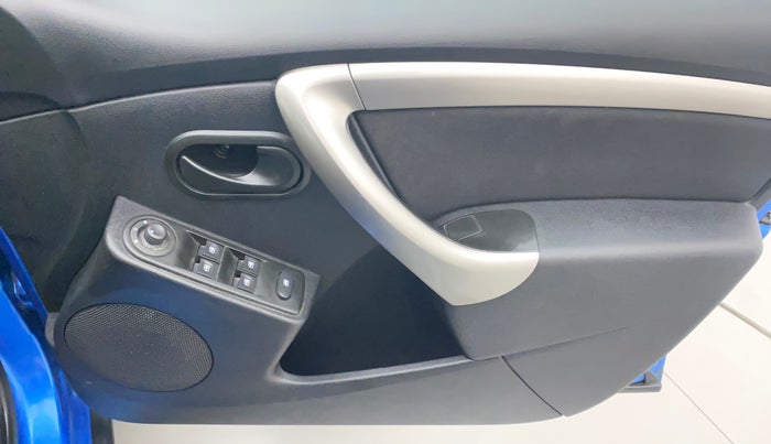 2019 Renault Duster RXS PETROL, Petrol, Manual, 48,436 km, Driver Side Door Panels Control
