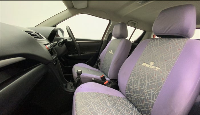 2013 Maruti Swift VXI, Petrol, Manual, 61,629 km, Right Side Front Door Cabin