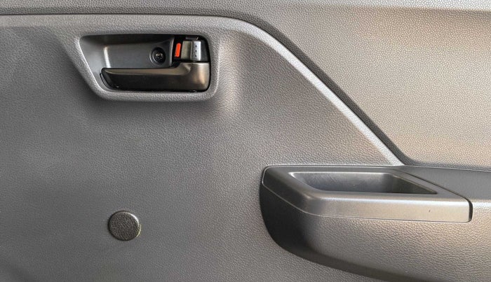 2022 Maruti Alto K10 LXI, Petrol, Manual, 2,266 km, Driver Side Door Panels Control