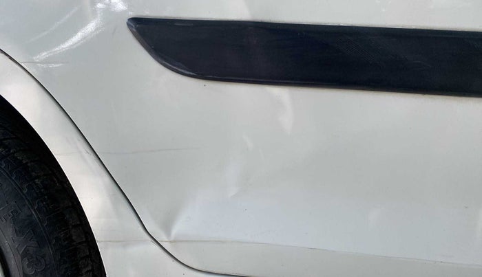 2014 Maruti Swift Dzire VDI, Diesel, Manual, 98,693 km, Right rear door - Slightly dented