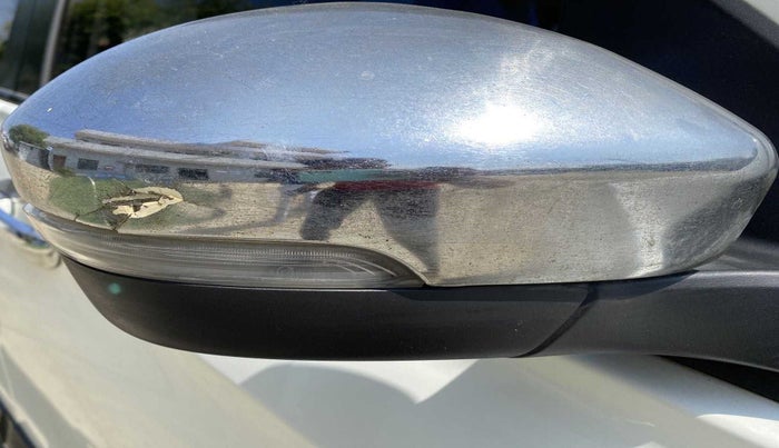 2020 Tata Tiago XZ PETROL, Petrol, Manual, 22,166 km, Right rear-view mirror - Cover has minor damage