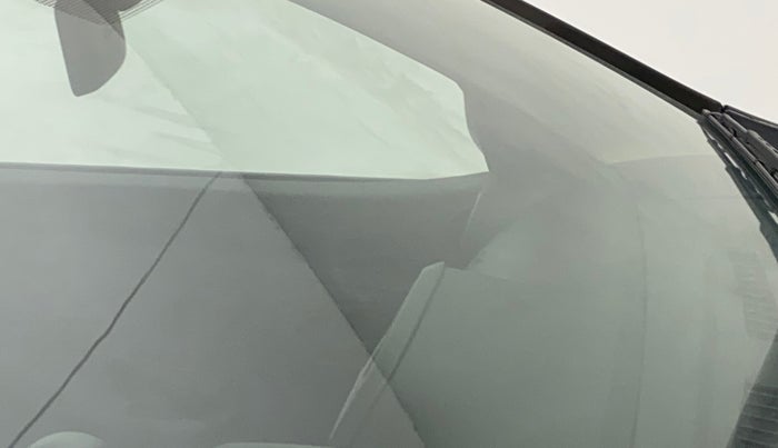 2021 Renault Kwid RXL 1.0, Petrol, Manual, 34,291 km, Front windshield - Minor spot on windshield