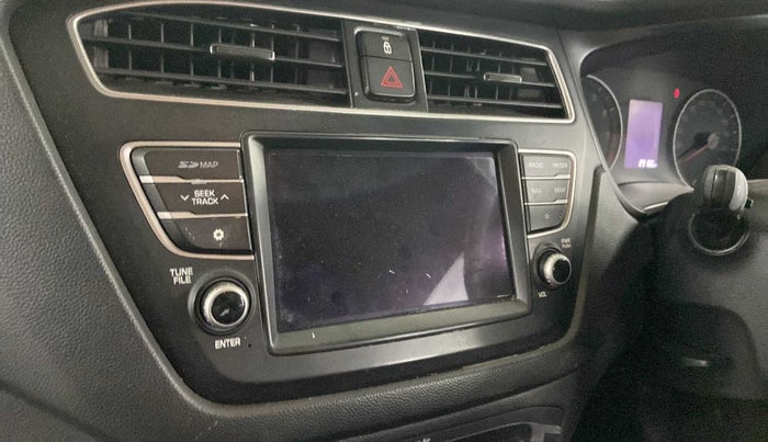 2018 Hyundai Elite i20 ASTA 1.2 DUAL TONE, Petrol, Manual, 29,164 km, Infotainment system - GPS Card not working/missing