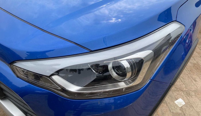 2019 Hyundai i20 Active 1.2 SX DUAL TONE, Petrol, Manual, 12,461 km, Left headlight - Minor scratches