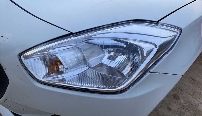 2020 Maruti Swift ZXI AMT, Petrol, Automatic, 30,558 km, Right headlight - Minor scratches