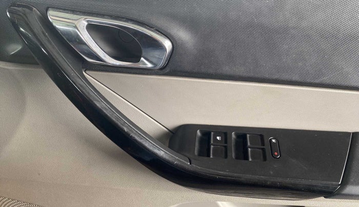 2018 Tata Tiago XZA PETROL, Petrol, Automatic, 56,548 km, Driver Side Door Panels Control