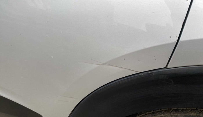 2020 Renault TRIBER RXT, Petrol, Manual, 70,245 km, Rear left door - Minor scratches