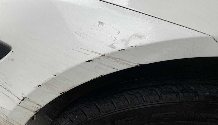 2011 Maruti Swift VXI, Petrol, Manual, 98,082 km, Front bumper - Minor scratches