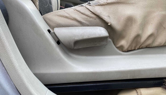 2016 Maruti Celerio ZXI AMT, Petrol, Automatic, 59,828 km, Driver Side Adjustment Panel
