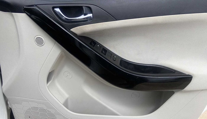 2021 Tata NEXON XZ PLUS PETROL, Petrol, Manual, 11,352 km, Driver Side Door Panels Control